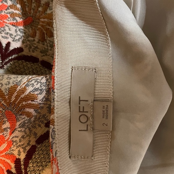 Loft. Size 2. Miniskirt. Multi color mini skirt - Picture 7 of 8
